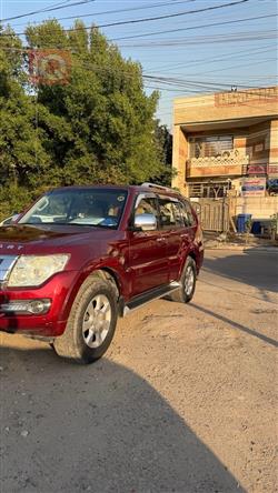 ميتسوبيشي باجيرو